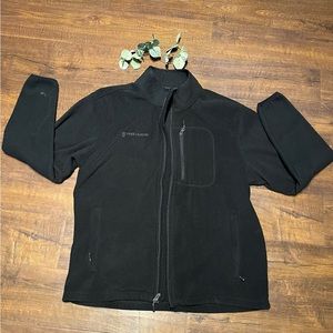 Men fleece